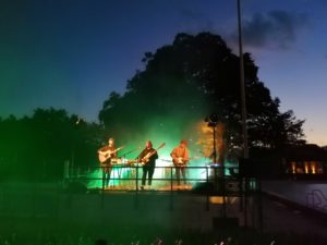 Read more about the article Freubad 2024 – Dieses Jahr auf dem Rathausplatz!